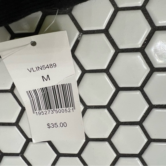 NWT fifth sun Christmas shirt size medium - Picture 3 of 4